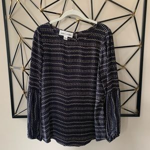 Sara Campbell (made is USA) sz M blue & white long sleeve blouse
